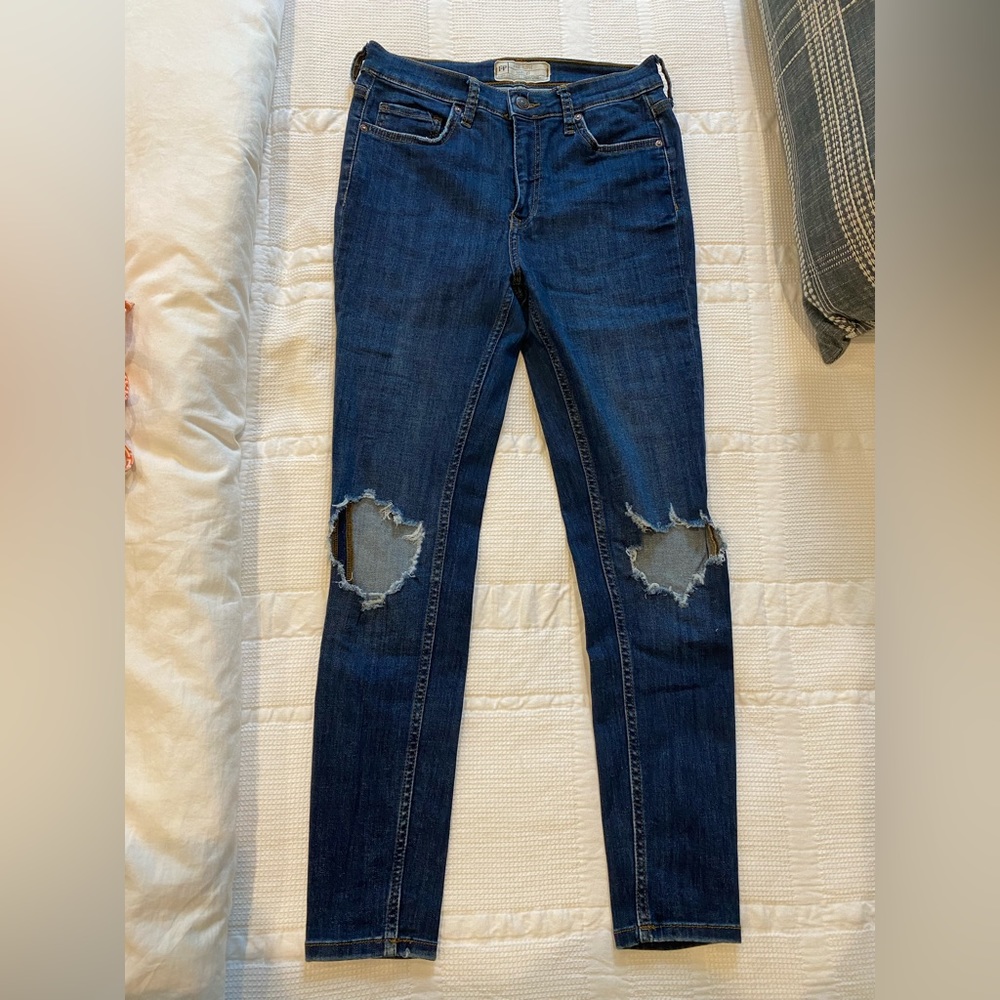 Free People Distressed Jeans